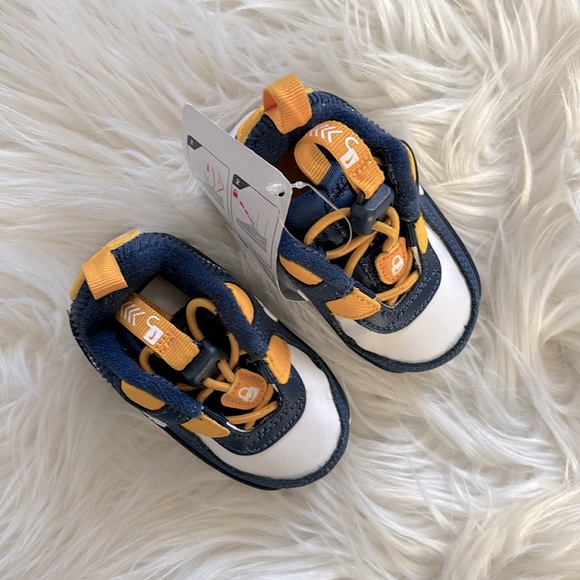 Nike Air Max 90 NWOB Toggle SE TD 'Midnight Navy University Gold' Baby 2 - Picture 3 of 9